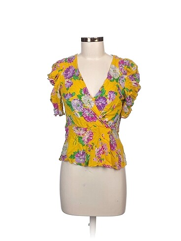Zara Bluz %70 İndirimli.