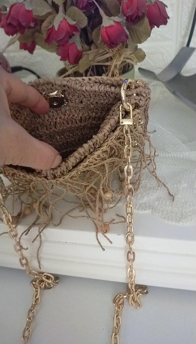Zincir Detaylı Bej Örgü Kadın Çanta - Görsel 2