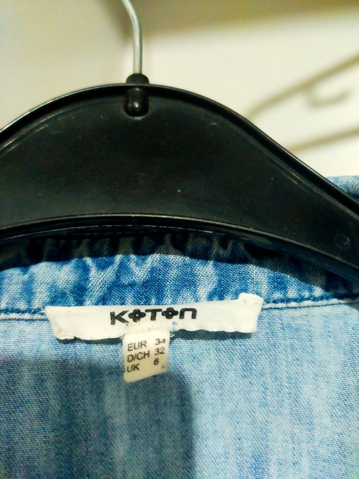 Düğmeli Batik Desenli Mavi Denim Kadın Gömlek - Görsel 3