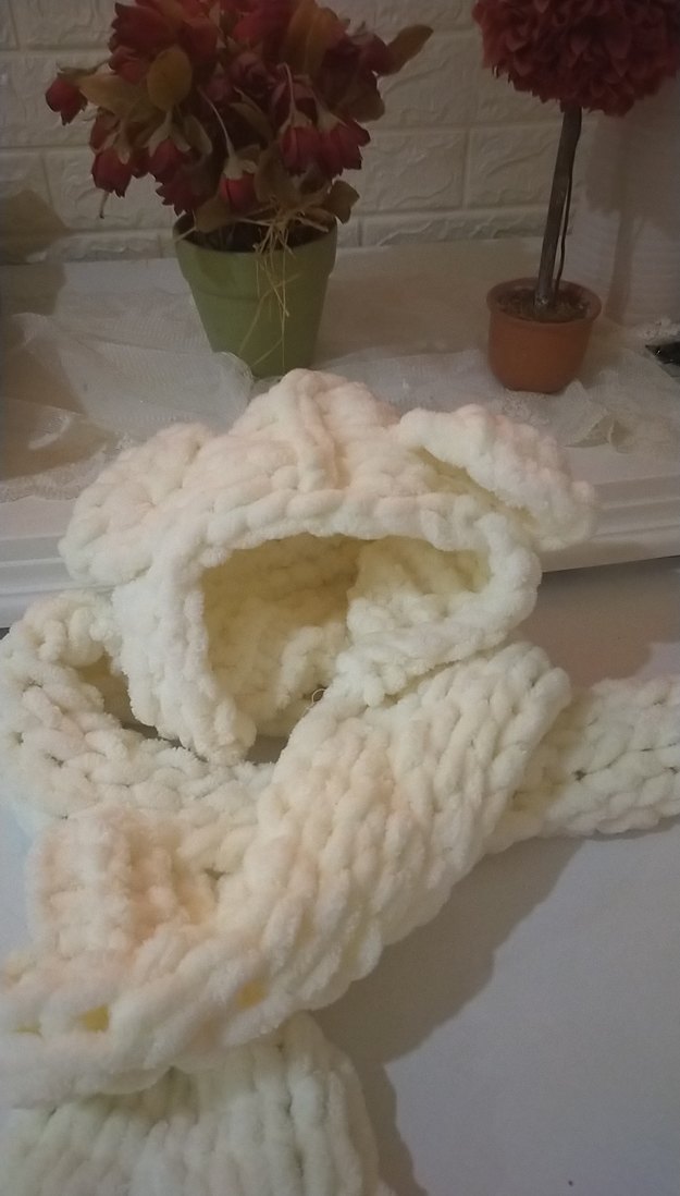 Beyaz Örgü Çocuk Bere ve Atkı Seti - Görsel 5