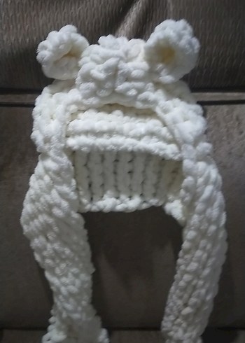 Beyaz Örgü Çocuk Bere Kulak Detaylı - Görsel 2