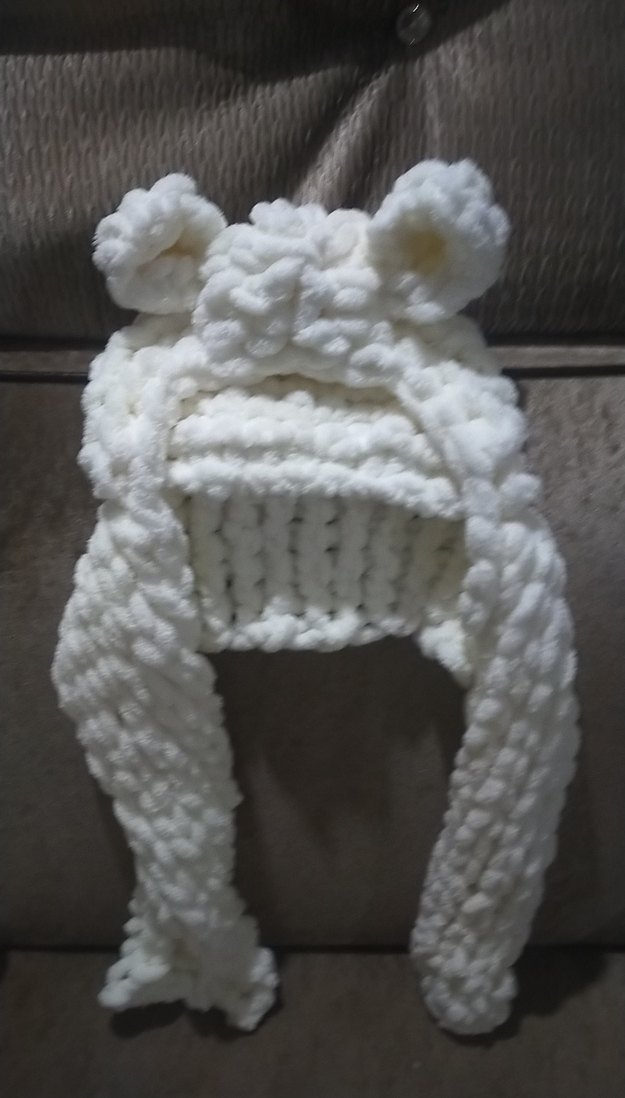 Beyaz Örgü Çocuk Bere Kulak Detaylı - Görsel 2