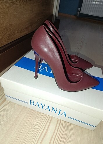 35 Beden Topuklu stiletto 