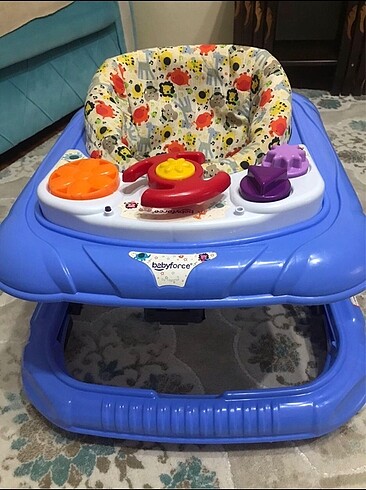 Bebek yürüteci