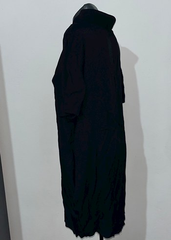 Yüksek Yakalı Siyah Elbise - Görsel 2