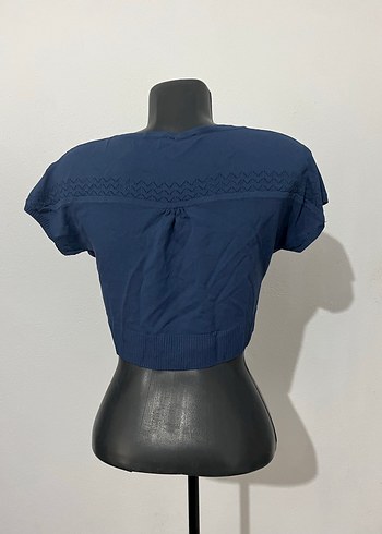 Düğmeli V Yakalı Kısa Kollu Mavi Bluz - Görsel 3