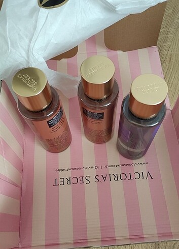 Victoria secret Amber romance