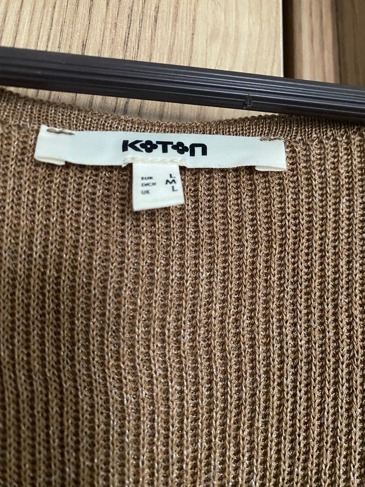 V Yaka Kahve- Bej Örgü Kadın Kazak - Görsel 3