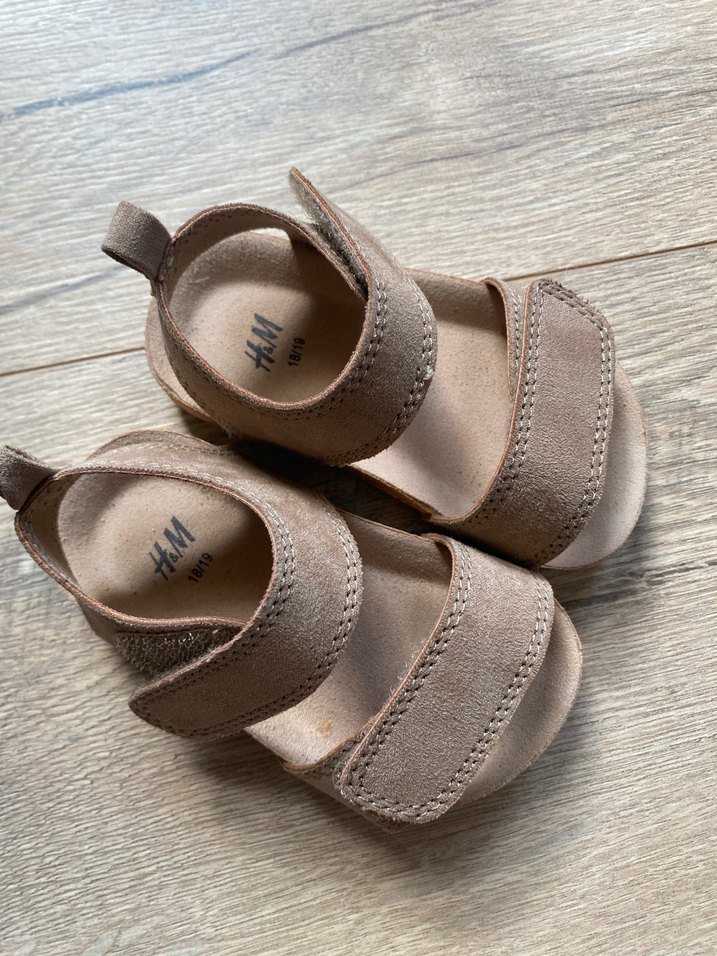 Kız Bebek Süet Sandalet - Görsel 2