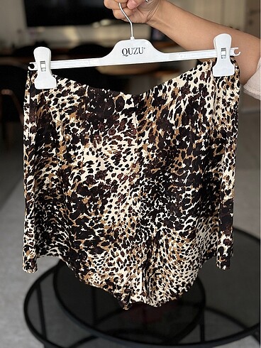 Leopar saten  mini etek - Görsel 2