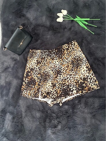Leopar saten  mini etek - Görsel 3