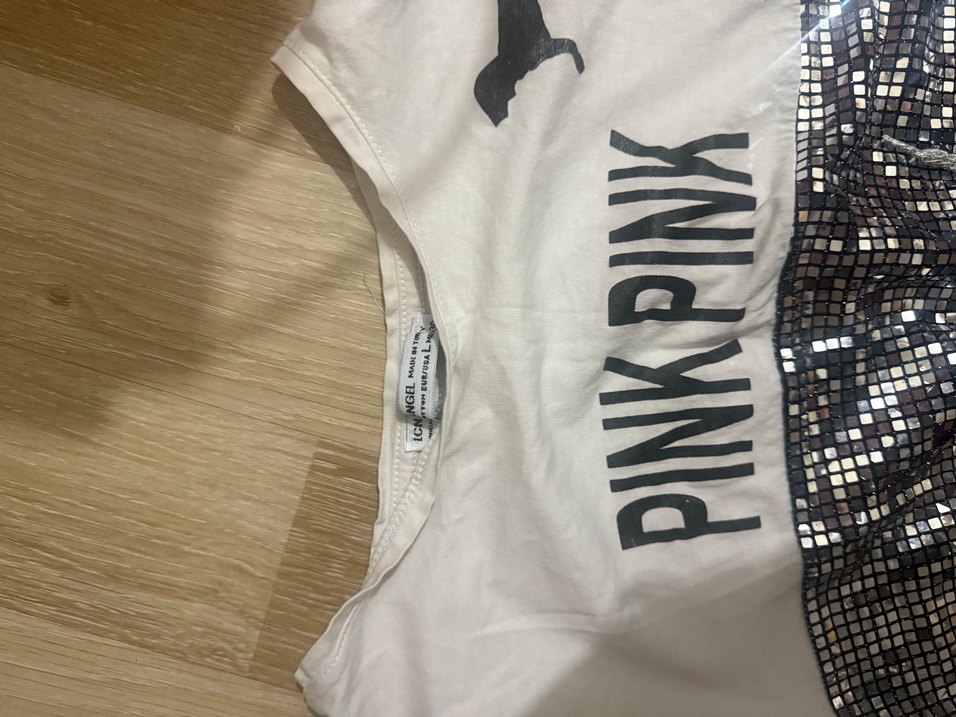 Beyaz Payetli Sokak Stili - Görsel 5