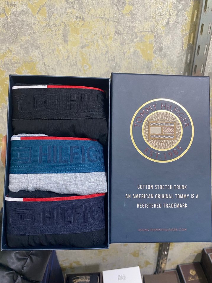 Tommy Hilfiger Erkek Baskılı Boxer 3'lü Set - Görsel 2