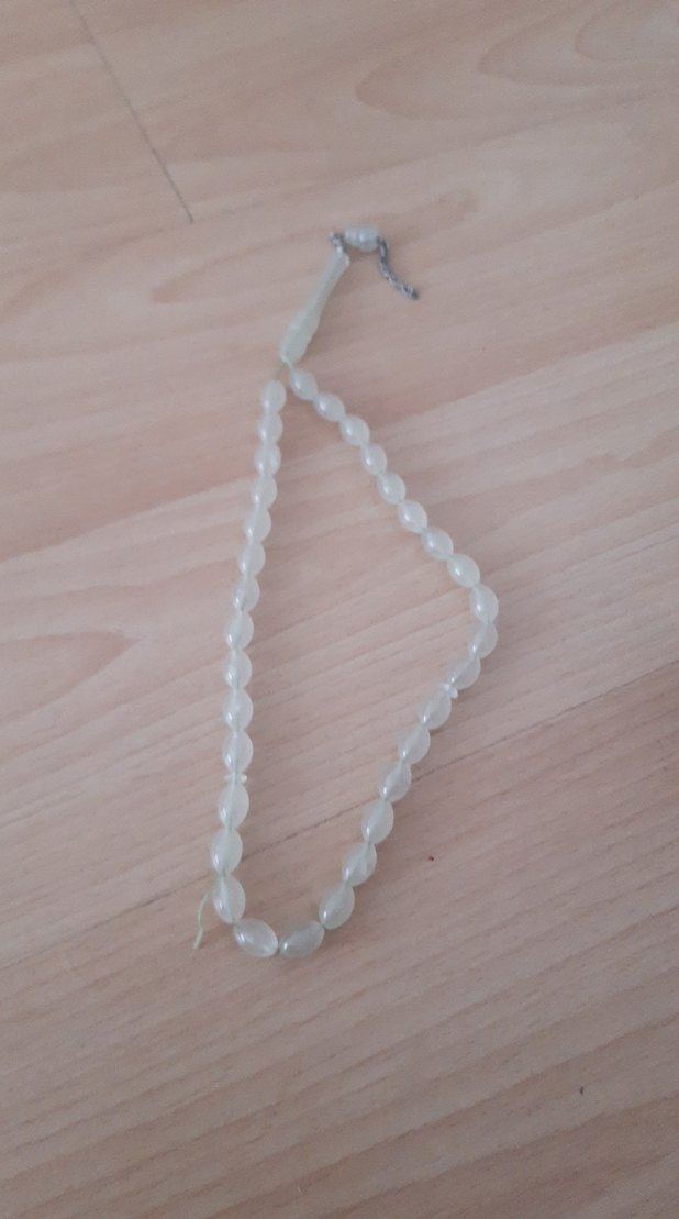 Beyaz Erkek Tesbih - Minimalist Bohem Tarz - Görsel 2