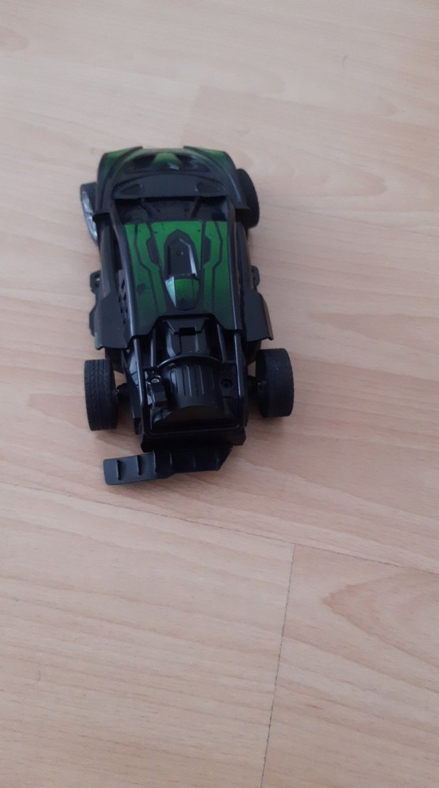 Koyu Yeşil Oyuncak Araba - Görsel 3