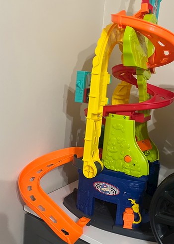 Fisher Price Little People Wheelies Şehri Oyuncak - Görsel 2