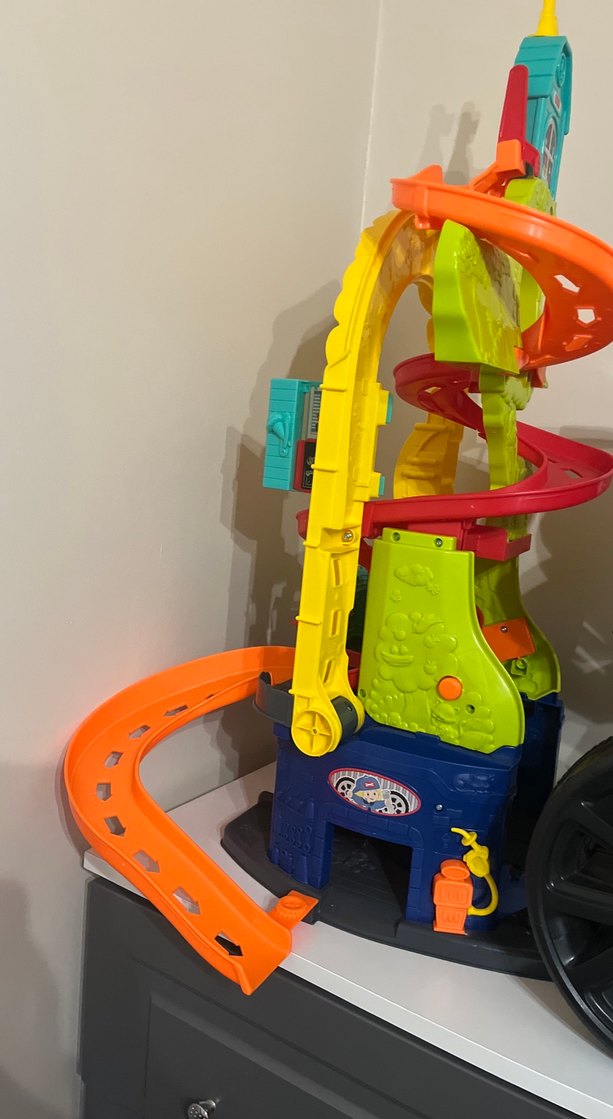 Fisher Price Little People Wheelies Şehri Oyuncak - Görsel 2