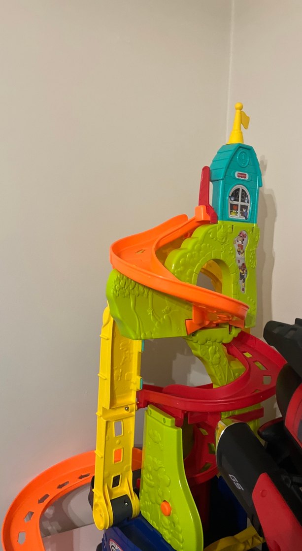 Fisher Price Little People Wheelies Şehri Oyuncak - Görsel 4