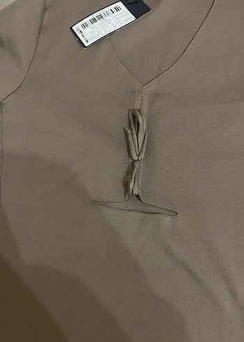 V Yaka Kahverengi Midi Elbise - Görsel 3