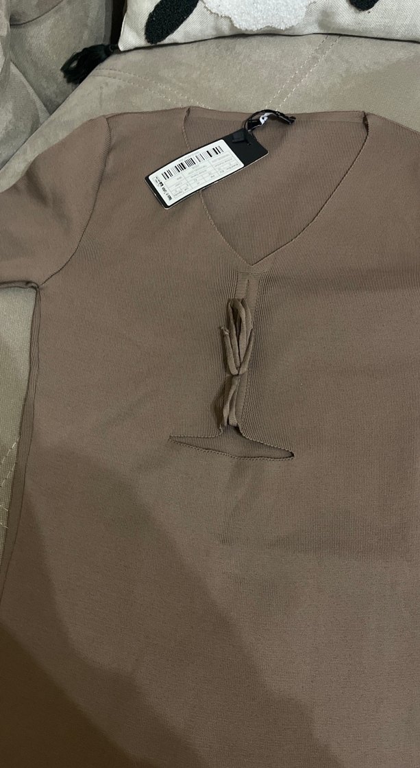 V Yaka Kahverengi  Midi Elbise - Görsel 2