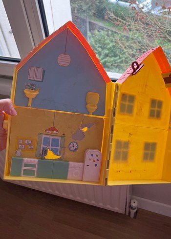 Sarı Peppa Pig Oyuncak Ev - Görsel 3