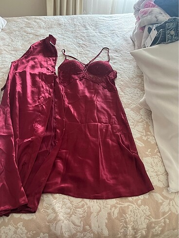 Bordo gecelik sabahlık pierre cardin