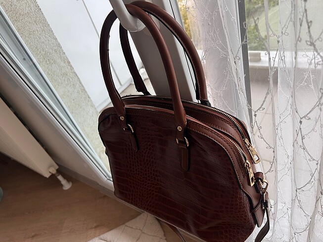 American Vintage Taba rengi kol çantası