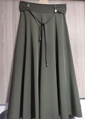 Kemer Detaylı Uzun Haki Kadın Etek - Görsel 2