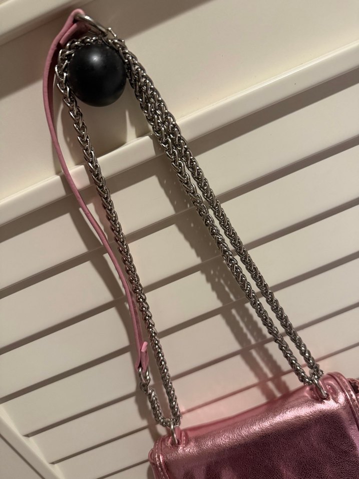 Bershka mini metalik pembe çanta - Görsel 4