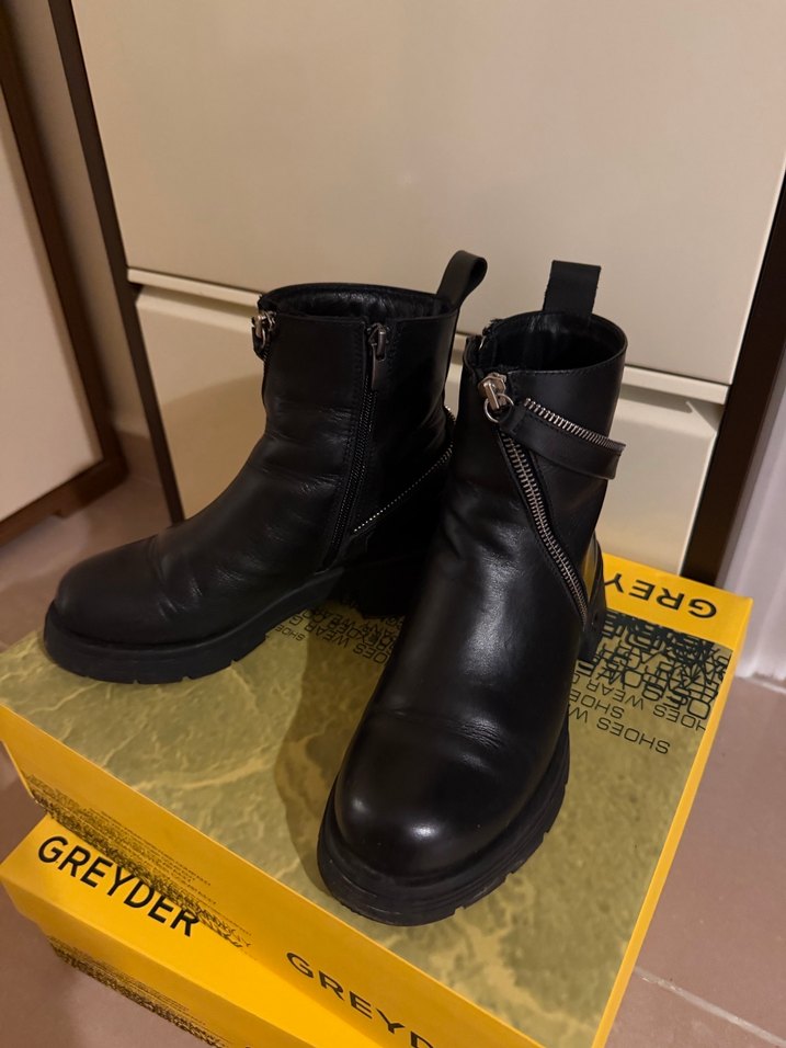 Tamer Tanca Siyah Hakiki Deri Kadın Bot - Görsel 4