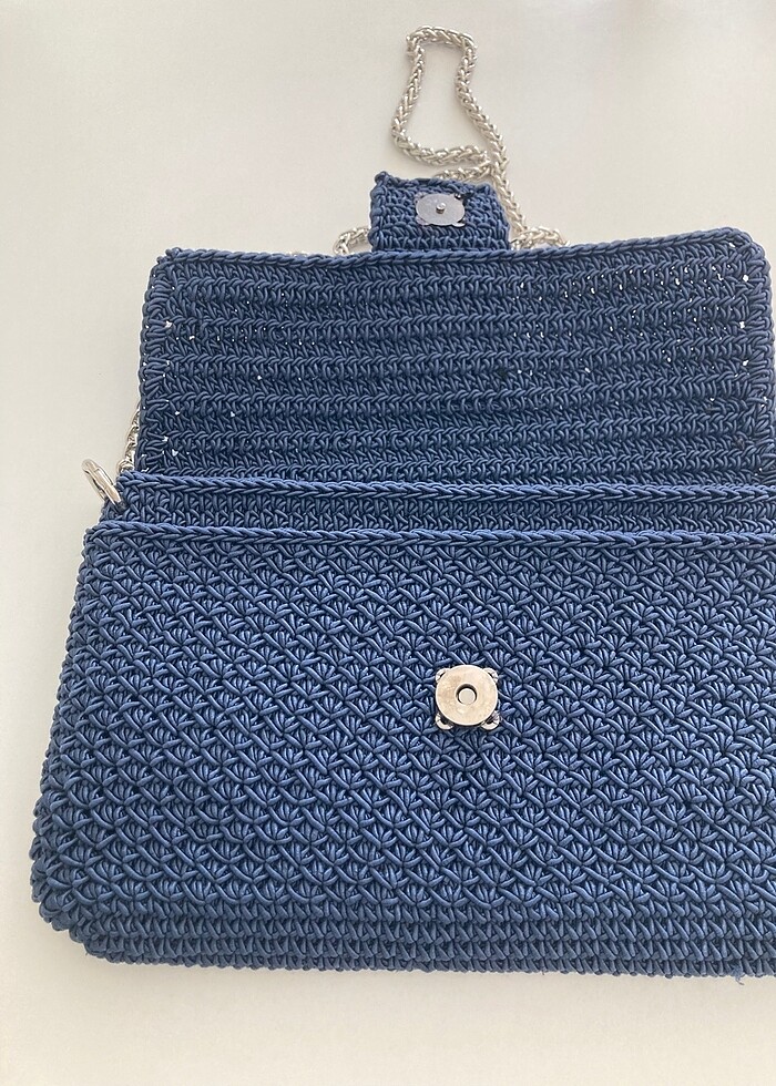 Zincirli omuz çantası. - Görsel 2