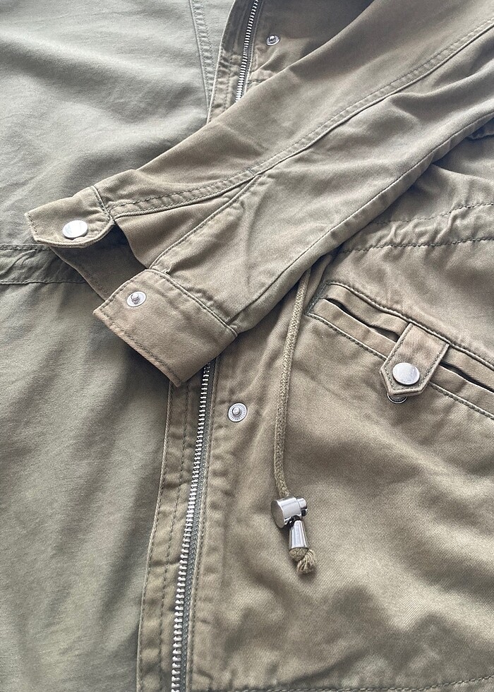 H&M mevsimlik mont - Görsel 2