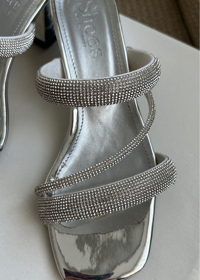 Kadın Taşlı Terlik - Görsel 2