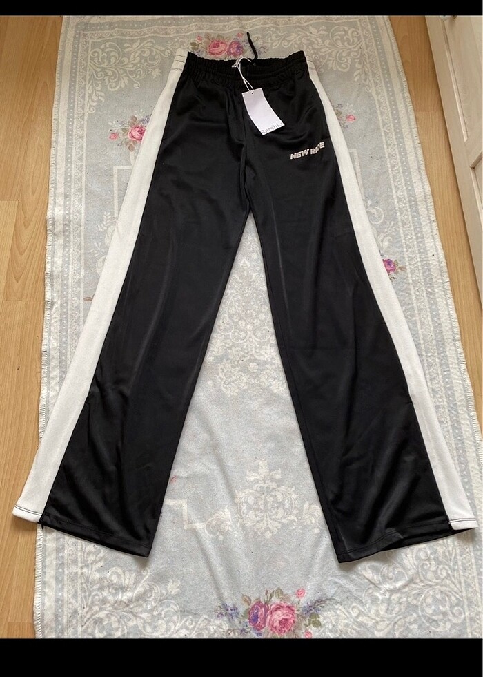 Bershka straight fit pantolon - Görsel 5