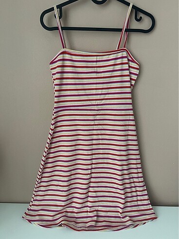 bershka elbise