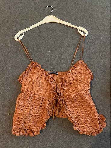 Zara fırfırlı crop top