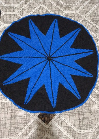 Mavi Nakışlı Yuvarlak Halı - Görsel 3