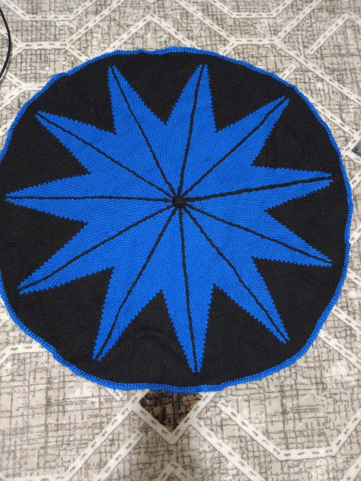 Mavi Nakışlı Yuvarlak Halı - Görsel 3