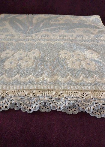 Nakışlı Beyaz Gri Havlu - Görsel 2