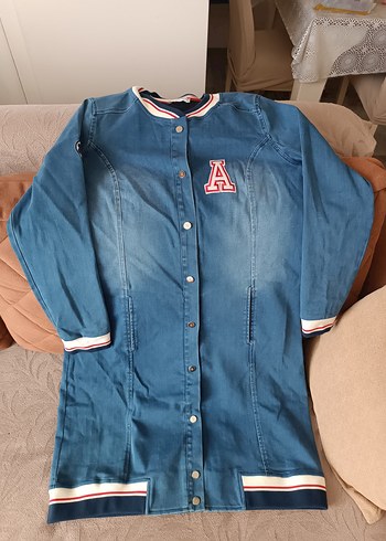Düğmeli Mavi Midi Denim Ceket