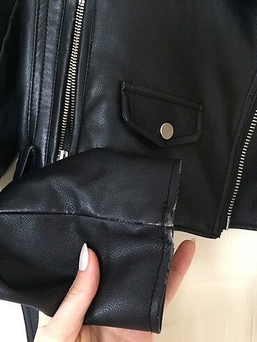 m Beden siyah Renk Pull&bear deri ceket
