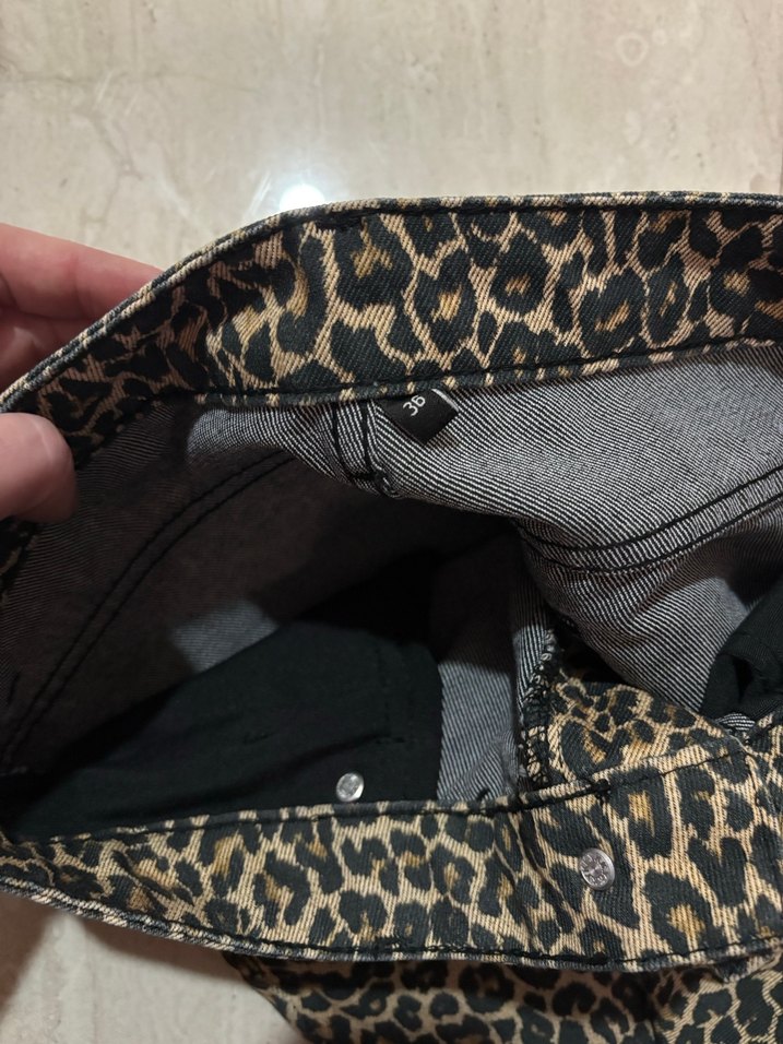 Kahverengi Leopar Desenli Kadın Kot Pantolon - Görsel 2