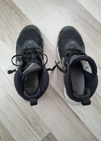 Spor Ayakkabi