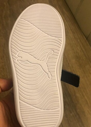 28 Beden lacivert Renk Puma etiketli spor ayakkabı 
