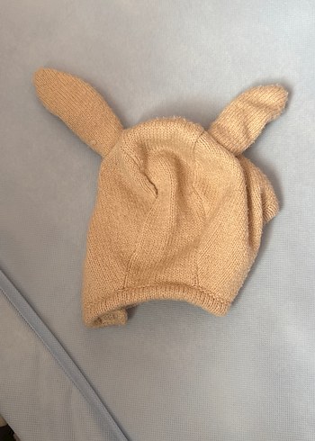 3-6 Ay, 17 cm Beden Bej Örgü Çocuk Bere Kulaklı