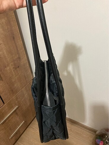  Beden Siyah kol çantası