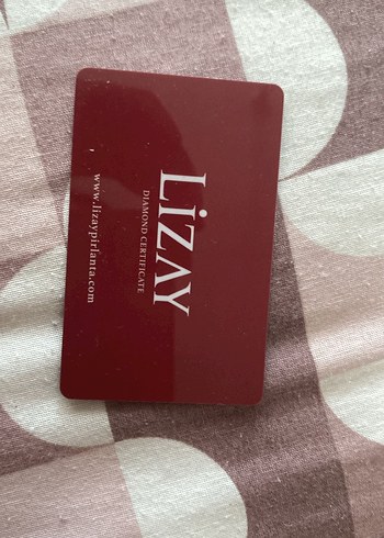 Guess Lizay pırlanta tek taş yüzük