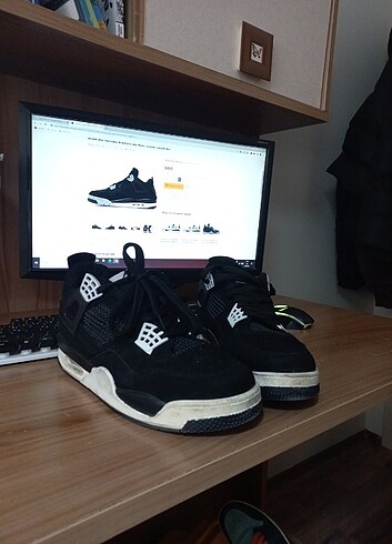 Nike Retro4