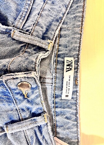 Zara straight fit jean