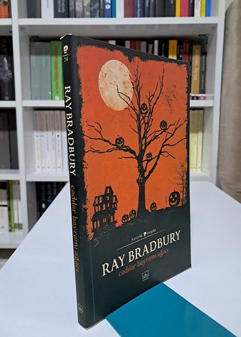 Cadılar Bayramı Ağacı - Ray Bradbury